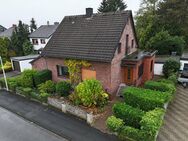 Küss mich wach! Freistehendes Einfamilienhaus mit großer Garage und viel Potential! - Hamm