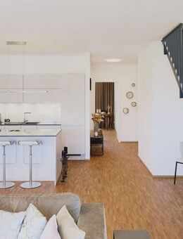 Urbanes Penthouse mit spektakulärem Skylineblick und Tiefgaragenstellplatz - Frankfurt (Main)