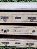 Kleine Kommode mit viel Potential zum Gestalten für Liebhaber und Bastler mit DIY- Ideen in 57572