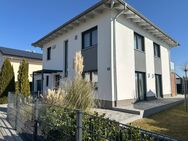 Neuwertig & Exklusiv - Willkommen im modernen Familienglück! - Dingolfing