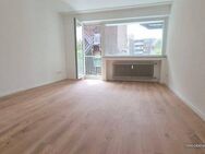Düsseldorf-Oberbilk, Heerstraße 27 - Komplett saniertes Single-Apartment mit Balkon ab Juli zu mieten ( kein Jobcenter !! ) - Düsseldorf