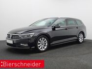 VW Passat Variant, 1.5 TSI Elegance R-Line DIG IQ DRIVE, Jahr 2023 - Neumarkt (Oberpfalz)