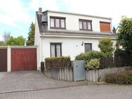 Freistehendes Einfamilienhaus mit Garten, Terrasse, Garage und Kaminofen im Randgebiet von Limburg - Limburg (Lahn)