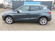 Seat Arona, 1.0 FR-Line, Jahr 2024 - Vordorf