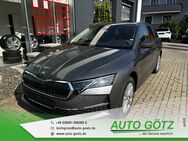 Skoda Octavia, Combi Selection Neues Model Vorb VZE Digi vo hi LichtAssist SpurAssist Connect Sunset 4xEFH Ladeboden Armlehne Metallic, Jahr 2024 - Beilngries