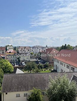 Exklusives Penthouse mit traumhaftem Fernblick im Herzen der Pfalz - Grünstadt