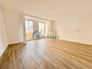 Frisch renovierte 4- Zimmer- Dachgeschosswohnung mit Blick auf den Schweriner Dom, Balkon, EBK - Schwerin