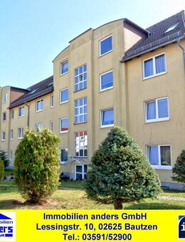 Moderne 3-Raum-Wohnung mit Balkon und PKW-Stellplatz in Löbau - Löbau