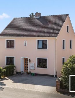 Idyllisches Reitanwesen! Zweifamilienhaus mit Nebengebäuden, Offenstall und Reitplatz - Kastl (Landkreis Tirschenreuth)