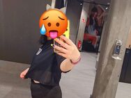 NEU 🍒 Charmante MIA 19 J aus Ukraine🔥 🍒 - Essen