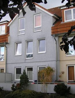Wohnung mit WBS für 3 Räume oder 75 qm - Neustadt (Holstein)