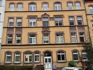 ATLAS Immobilien: Solides Mehrfamilienhaus mit großem Mietsteigerungspotenzial *Balkone* - Erfurt