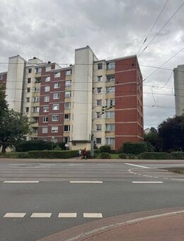 Gepflegte 2 ZKB Balkon mit Fahrstuhl in Bremen Osterholz - Bremen
