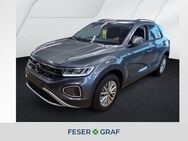 VW T-Roc, 1.0 TSI Life, Jahr 2024 - Dessau-Roßlau