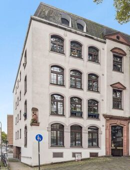 Stilvolle Wohnung mit einzigartigem Ausblick im Herzen der Kölner Altstadt. - Köln