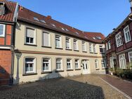 Stade-Innenstadt: traumhafte 4-Zi-OG-Altbauwohnung mit Balkon - Stade (Hansestadt)