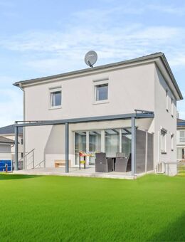 Provisionsfrei - Helles, familienfreundliches Haus mit Garten und Einliegerwohnung in gutem Zustand - Herbolzheim