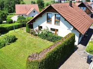 5.5 Zi. Einfamilienhaus mit einem Doppelcarport, schönem und pflegeleichten Garten, sowie einem intelligenten Heizsystem - Höchenschwand