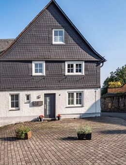 Charmantes Wohnhaus mit viel Potenzial in Meschede-Eversberg! - Meschede (Kreis- und Hochschulstadt)