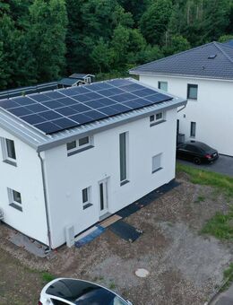 Neubau Einfamilienhaus, KFW 40 nicht zertifiziert, 16 KW/p PV Anlage, Batteriespeicher, KWL, Klimatisiert - Bad Lauterberg (Harz)