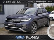 VW T-Cross, 1.0 TSI Style, Jahr 2022 - Eschwege