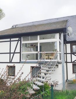 Saniertes Einfamilienhaus mit Nebengebäude, PV-Anlage, Wintergarten, 2 Küchen, 2 Garagen, 4 Carports, Lager - Frankenthal