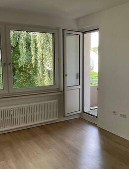 Sehr schöne sanierte 2 Zimmer Wohnung in Gelsenkirchen zu vermieten - Gelsenkirchen