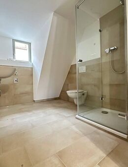 Erstbezug nach Sanierung ! 1-Zi Apartment Altstadt Nürnberg - Nürnberg