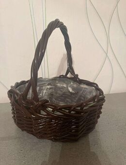 Dekorativer Flechtkorb mit Henkel ideal für Geschenke oder Deko - Mülheim (Ruhr)