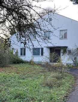 Traumhaftes Grundstück mit Altbestand - Augsburg