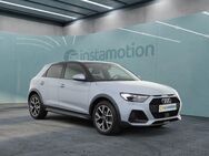 Audi A1, Citycarver 30 TFSI, Jahr 2022 - München