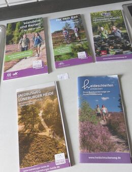 Lüneburger Heide, Rad- und Wanderkarten zu verschenken - Stuttgart