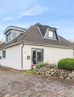 Platz zum Durchatmen - Modernes Einfamilienhaus in Heide - Heide