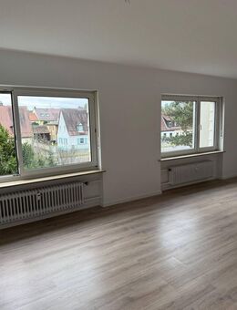 Platz für große Familie 5-Zim.mit Balkon und Hobyraum in Fürth / Stadeln - Fürth