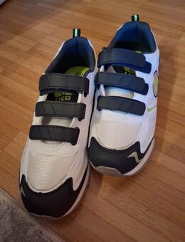 Hallensportschuhe weiß-Gr 44 - Laatzen