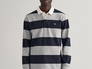 Gant Rugbyshirt REG SHIELD BARSTRIPE HEAVY RUGGER mit Logostickerei auf der Brust