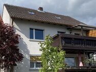 Wohnung zentral gelegen im ersten Stock mit sonnigem Balkon - Hallstadt