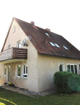 Wohnen im Grünen mit viel Platz und guter Anbindung! - Leutershausen