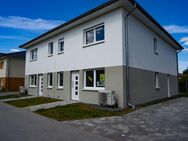 Erstbezug: Schöne 5-Raum-Doppelhaushälfte mit gehobener Innenausstattung in Bestensee - Bestensee