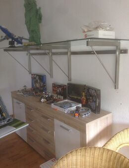 Glasregale - Saarbrücken