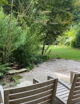 Charmanter Bungalow auf uneinsehbarem Grundstück in absolut ruhiger Lage - Berg (Regierungsbezirk Oberbayern)