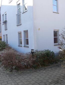 Zentrale ebenerdige 2 Zimmer in Heilsbronn! Sofort beziehbar! - Heilsbronn