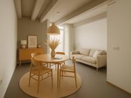 Loft-Feeling: Studio-Apartment mit offenem Wohnkonzept, EBK und Freisitz - Berlin