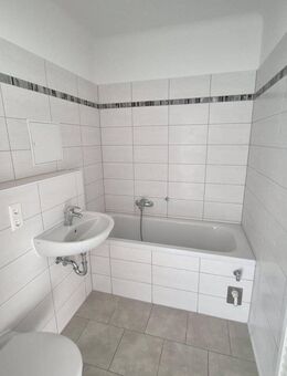 Sanierte 3-Raumwohnung mit Balkon - Grimma