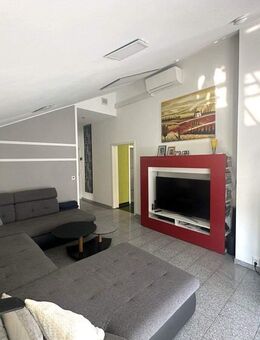 Modernes Zweifamilienhaus Baujahr 2013 mit Top-Ausstattung - Zell (Aichelberg)