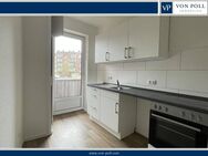 Geräumige, renovierte 1-Zimmerwohnung mit Balkon und Duschbad - Kiel