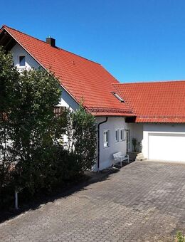 Großzügiges Einfamilienhaus mit ausbaufähigem Dachgeschoss in Regensburg/Mintraching - Mintraching