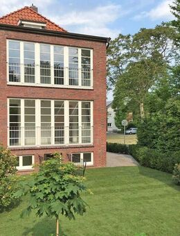 Exklusive Rotklinkervilla in Bestlage von Hamburg-Klein Borstel - Hamburg