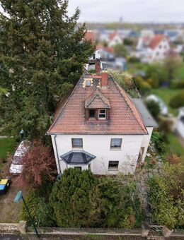 NEU: Einfamilienhaus mit großem Garten und viel Potenzial in attraktiver Lage - Markkleeberg