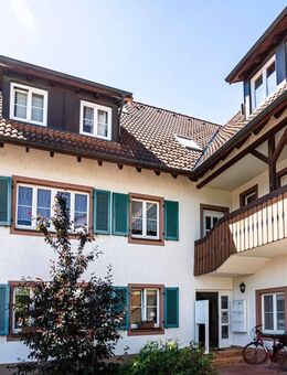 4-Zimmer Maisonette im Herzen von Herten: modernes FAMILY-HOME mit Kamin, Balkon und Garage - Rheinfelden (Baden)